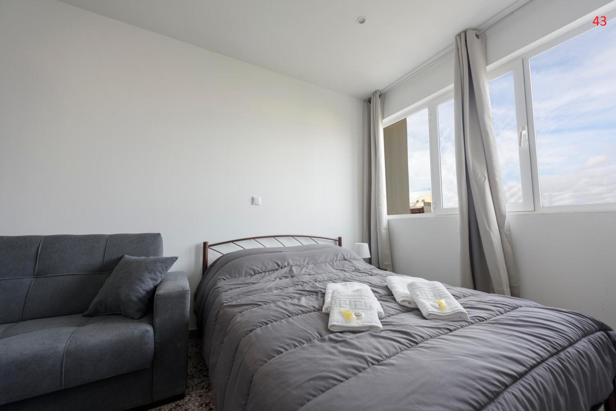 Liberal Gazi Apartment Athens Exterior photo