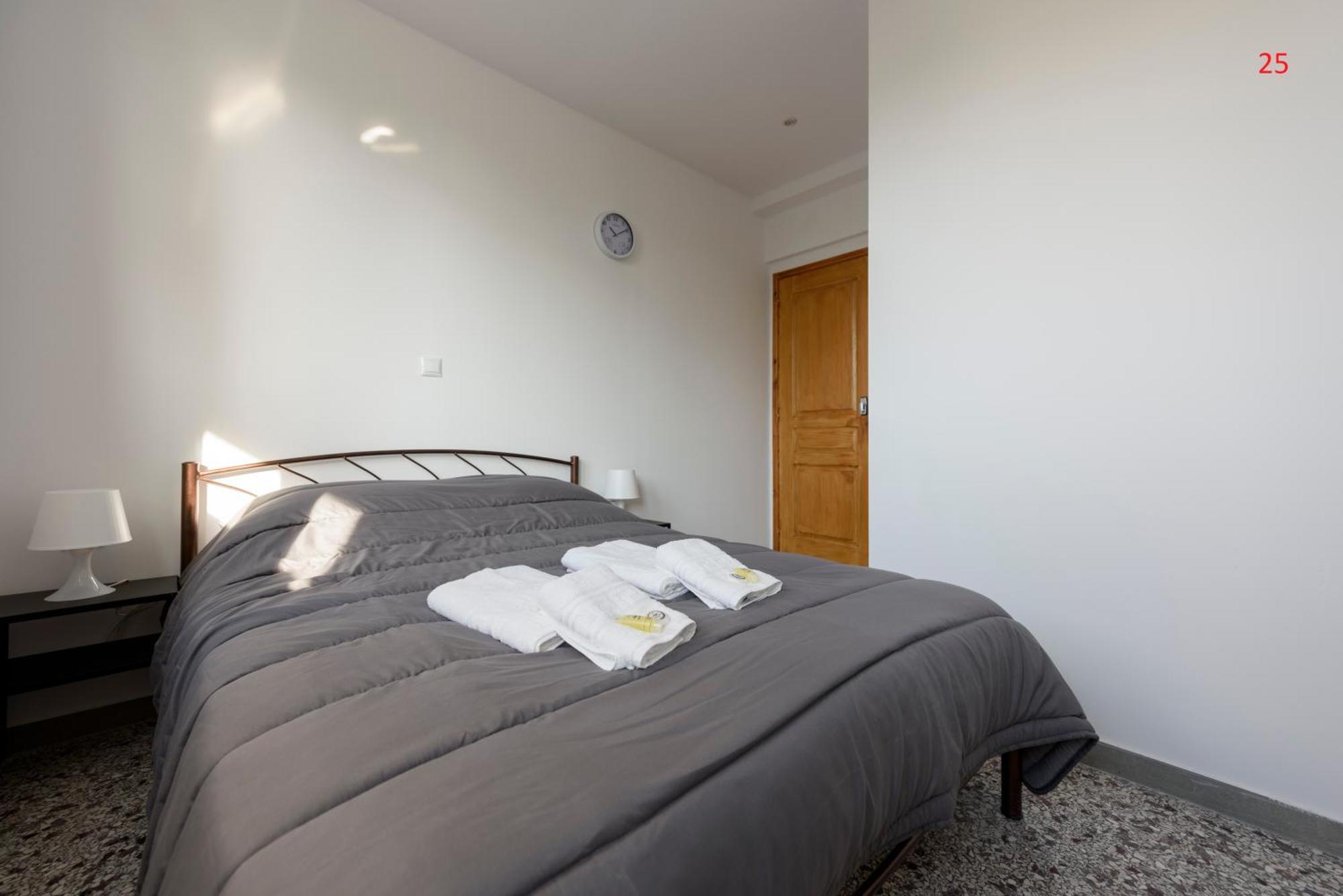 Liberal Gazi Apartment Athens Exterior photo