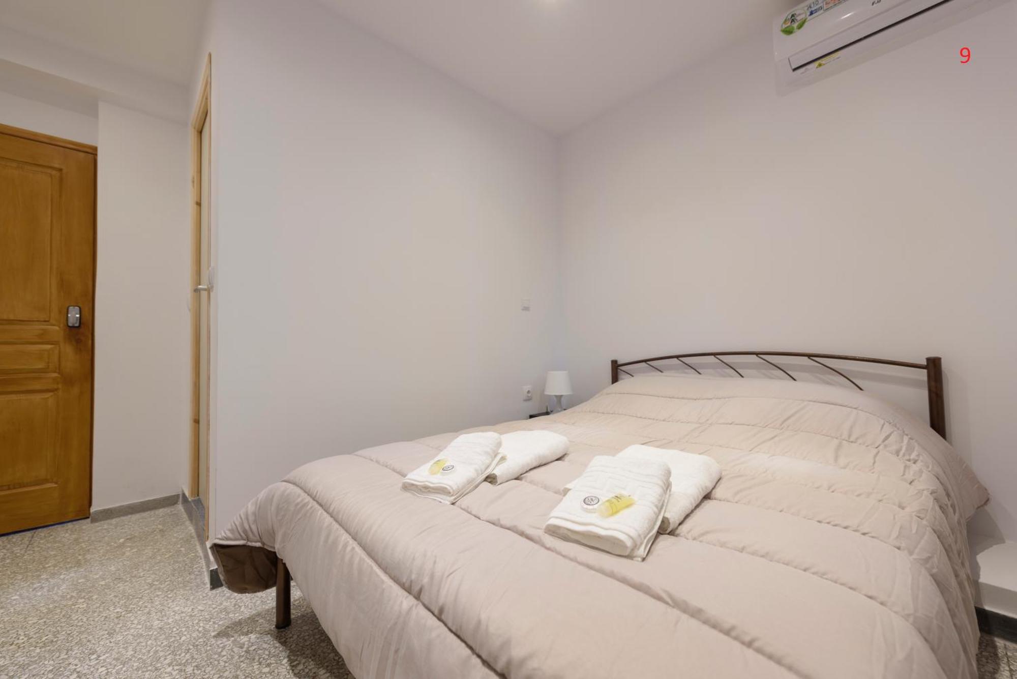 Liberal Gazi Apartment Athens Exterior photo