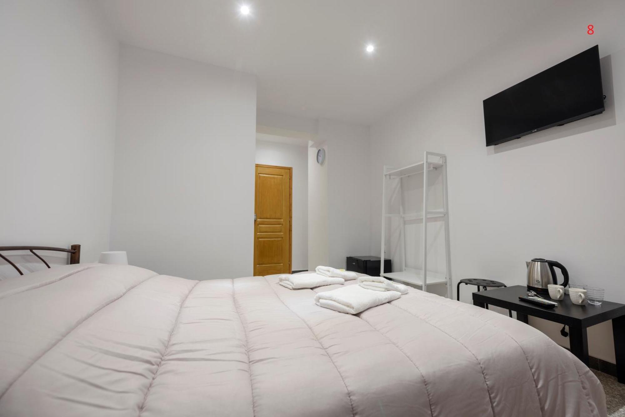 Liberal Gazi Apartment Athens Exterior photo