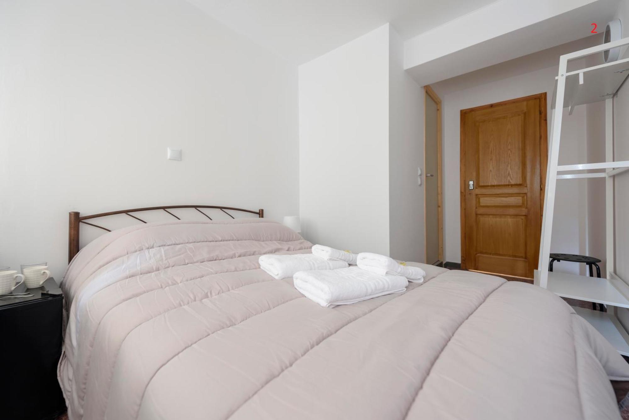 Liberal Gazi Apartment Athens Exterior photo